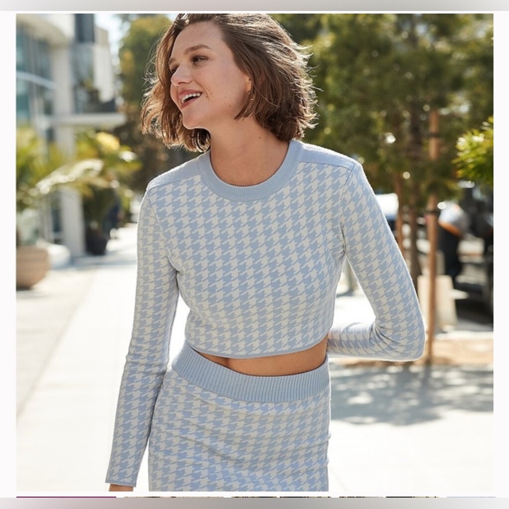 Express Houndstooth sweater size XS